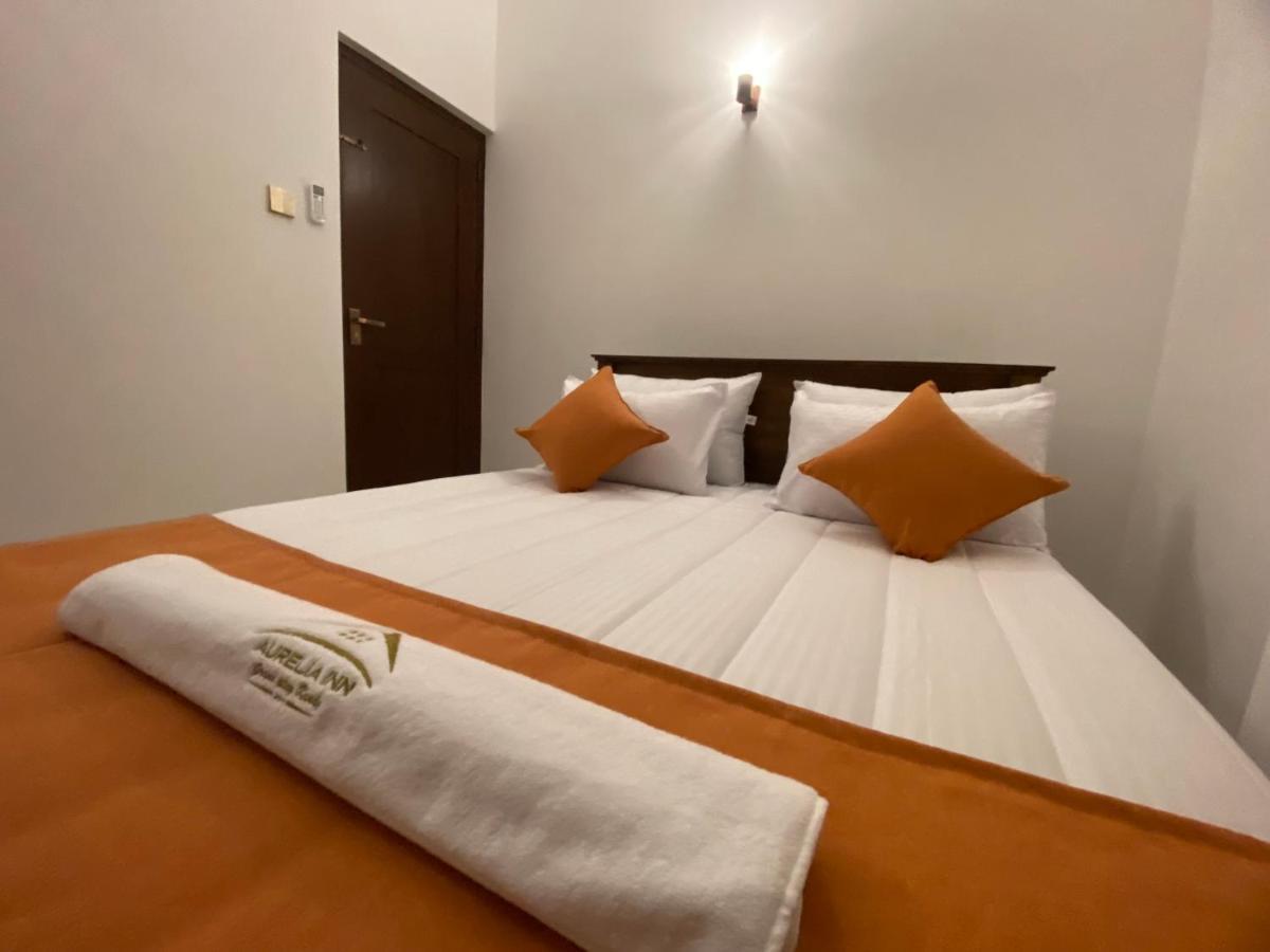 Aurelia Inn Kandy Exteriör bild