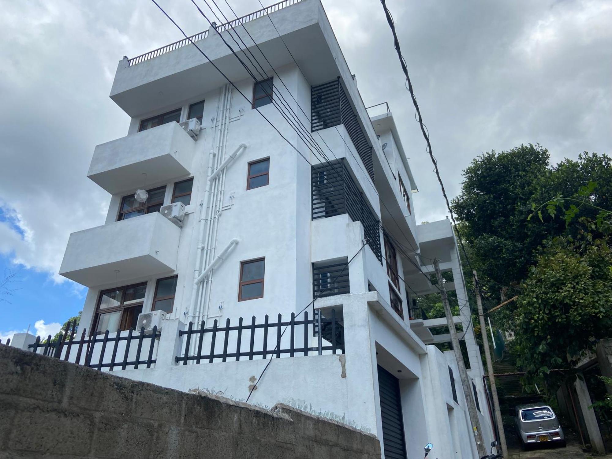 Aurelia Inn Kandy Exteriör bild
